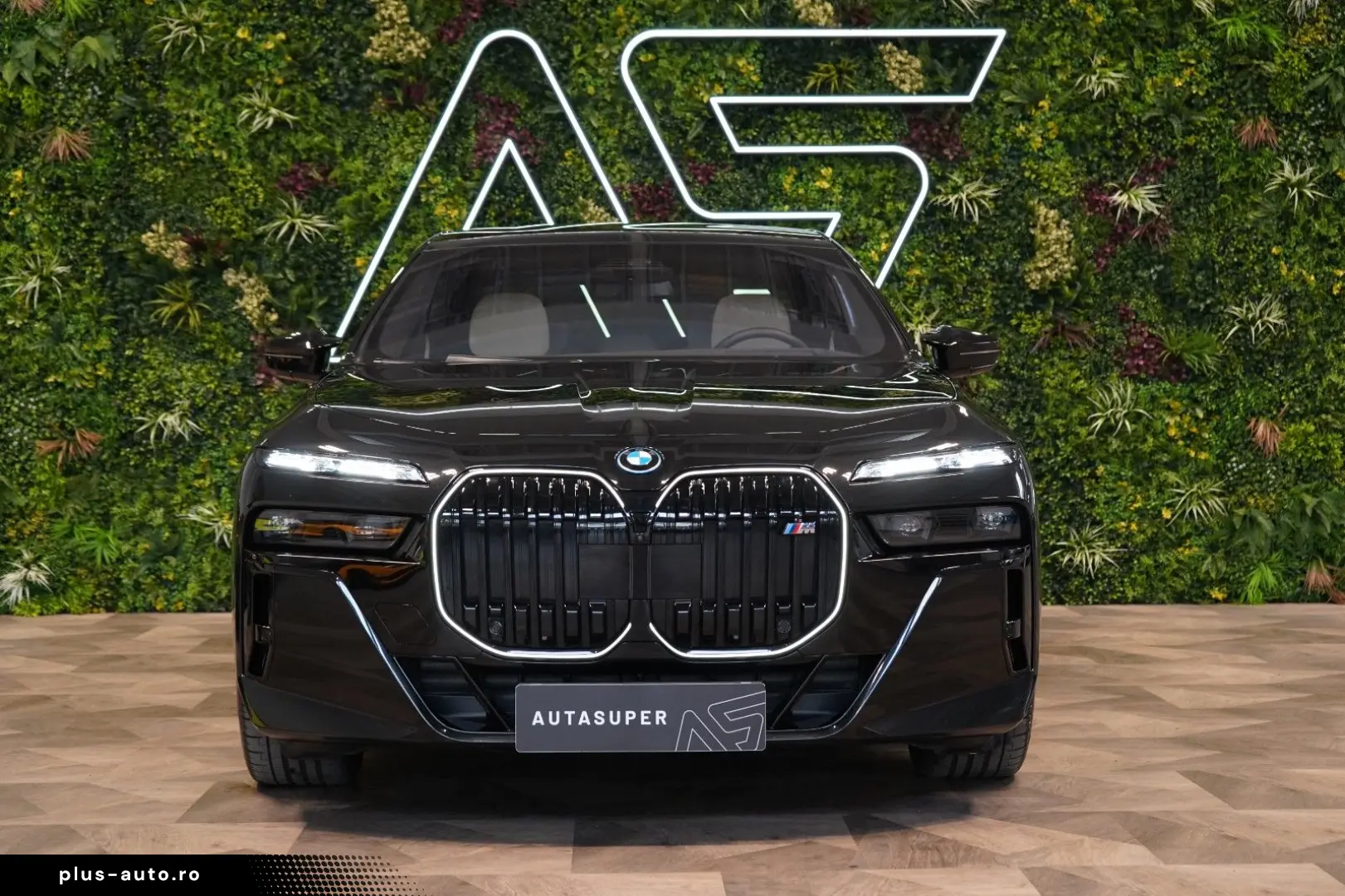 BMW M760 GRAN LUSSO HUD PANO MASSAGE 103.636 € NETTO