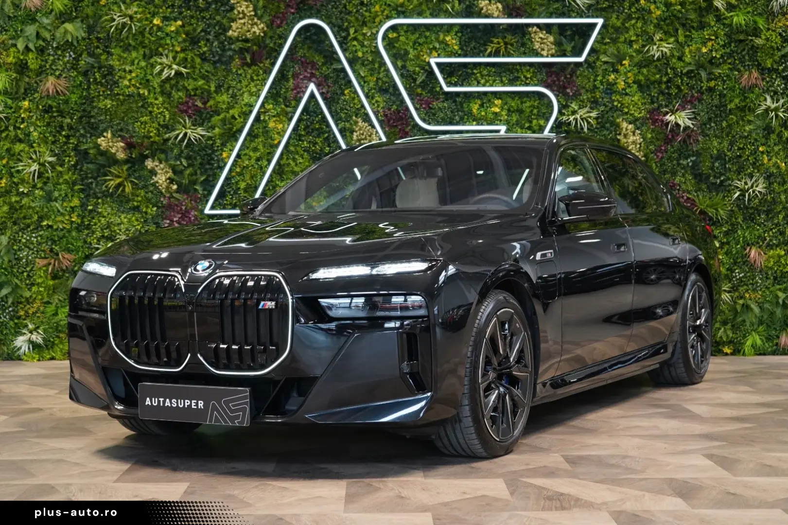 BMW M760 GRAN LUSSO HUD PANO MASSAGE 103.636 € NETTO