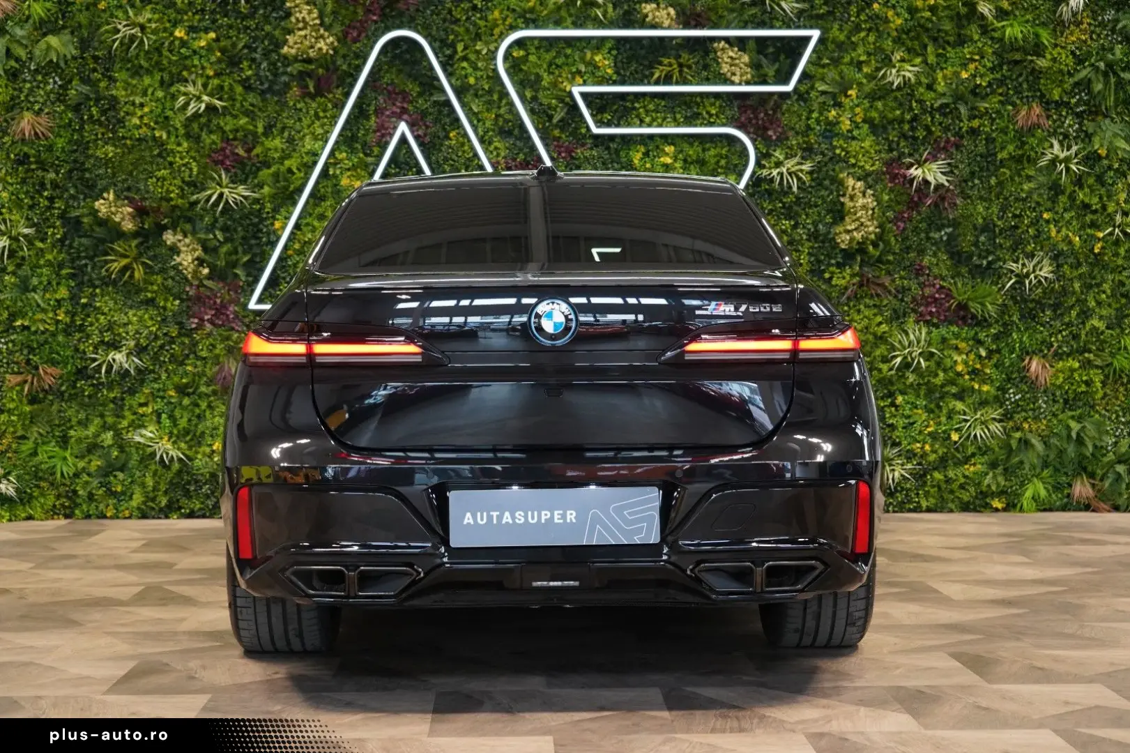 BMW M760 GRAN LUSSO HUD PANO MASSAGE 103.636 € NETTO