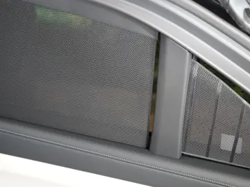 BMW M760 GRAN LUSSO HUD PANO MASSAGE 103.636 € NETTO