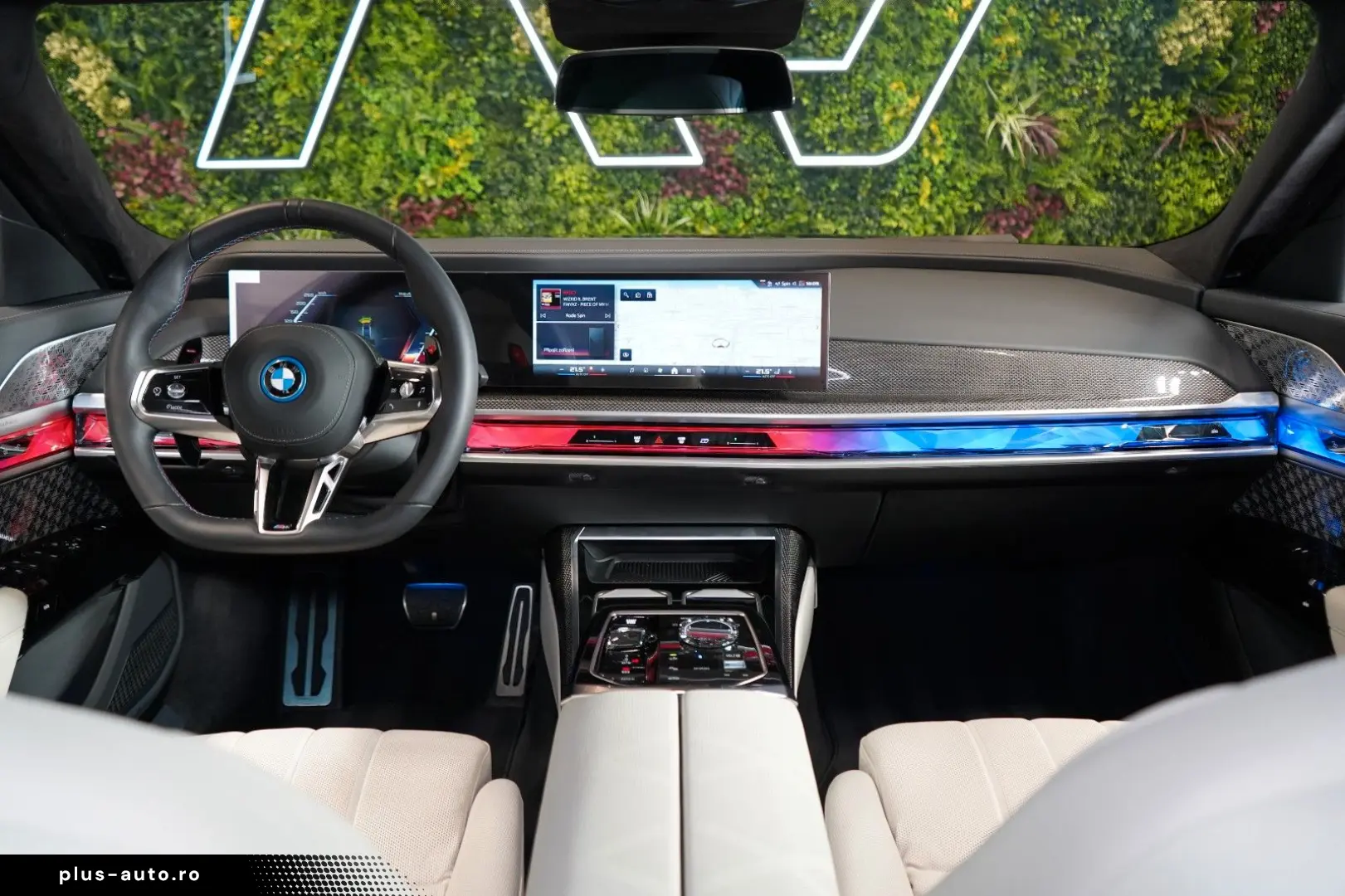 BMW M760 GRAN LUSSO HUD PANO MASSAGE 103.636 € NETTO