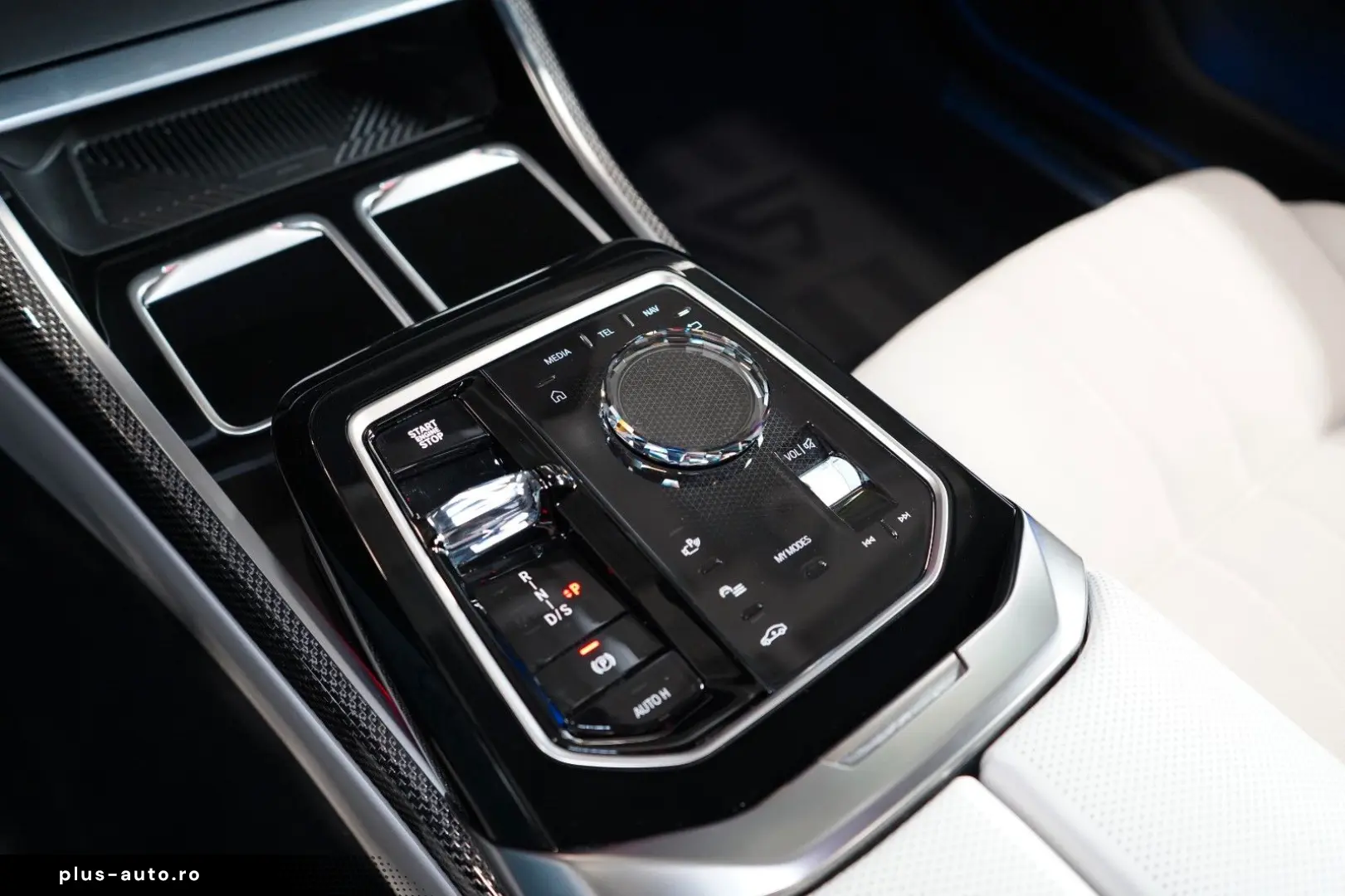 BMW M760 GRAN LUSSO HUD PANO MASSAGE 103.636 € NETTO