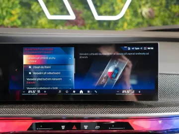 BMW M760 GRAN LUSSO HUD PANO MASSAGE 103.636 € NETTO