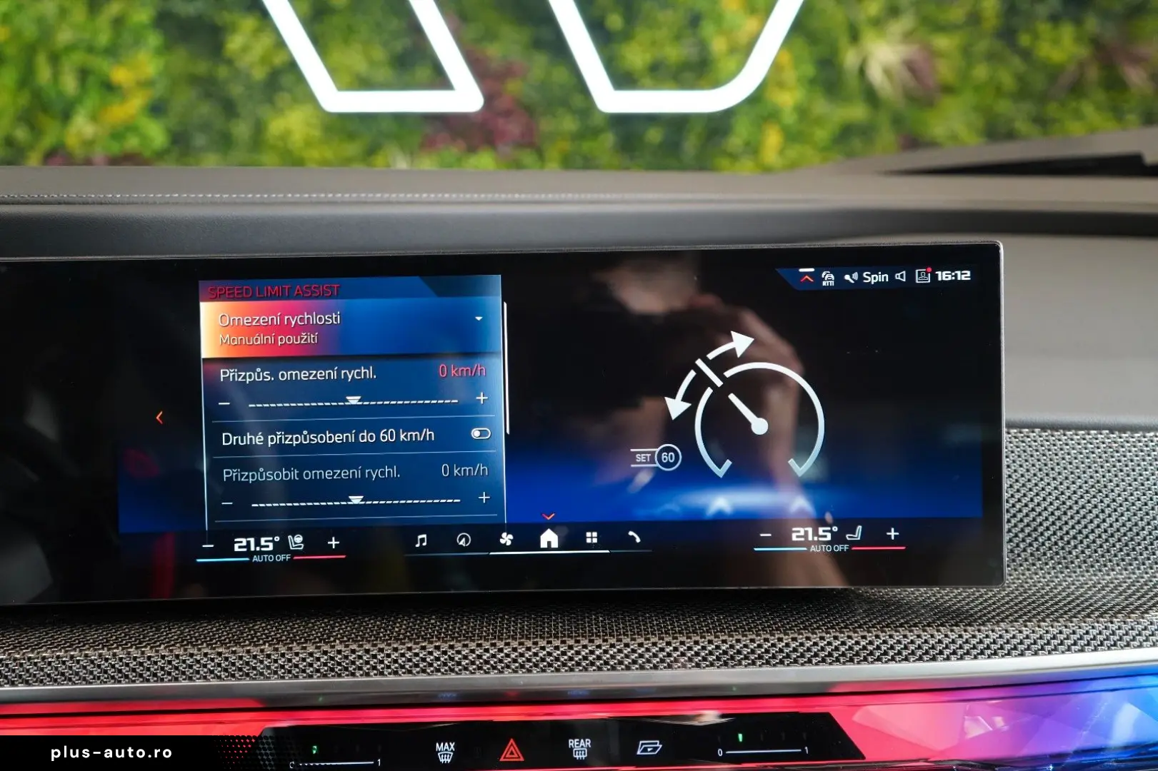 BMW M760 GRAN LUSSO HUD PANO MASSAGE 103.636 € NETTO