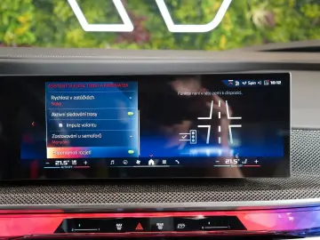 BMW M760 GRAN LUSSO HUD PANO MASSAGE 103.636 € NETTO