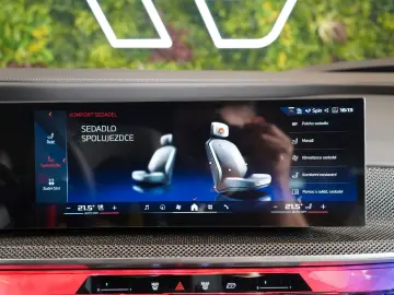 BMW M760 GRAN LUSSO HUD PANO MASSAGE 103.636 € NETTO