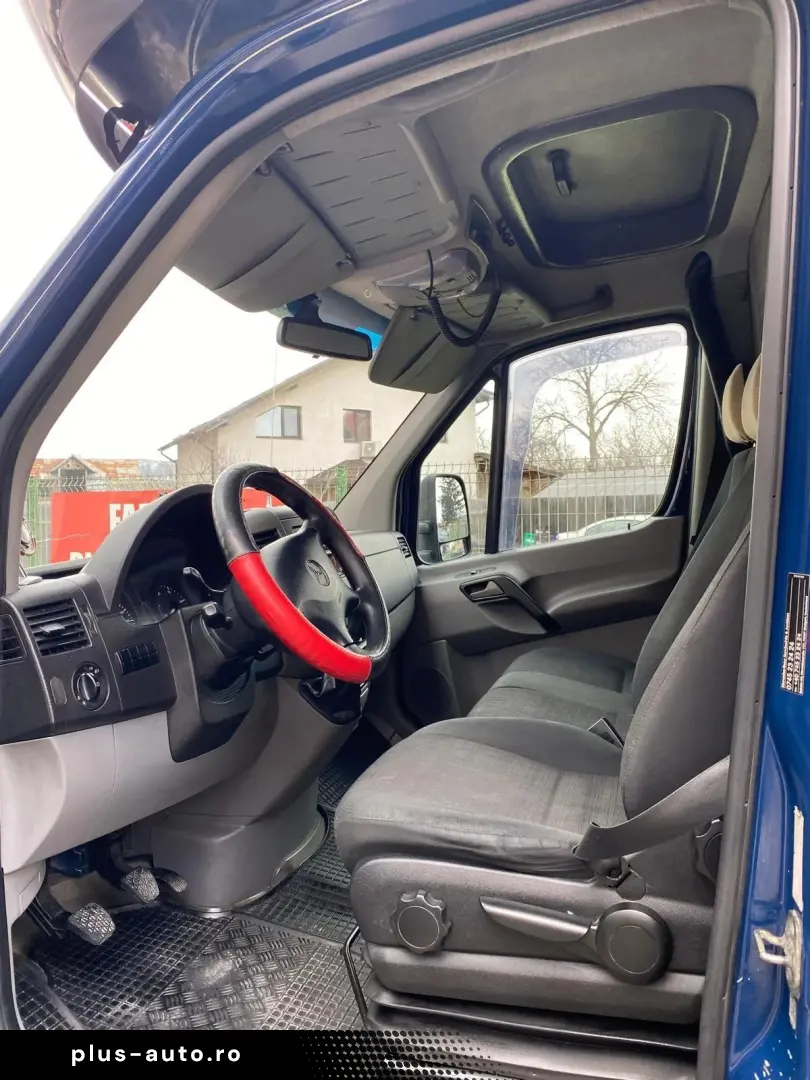Mercedes-Benz Sprinter 2018 2.2L Diesel