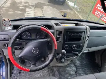 Mercedes-Benz Sprinter 2018 2.2L Diesel
