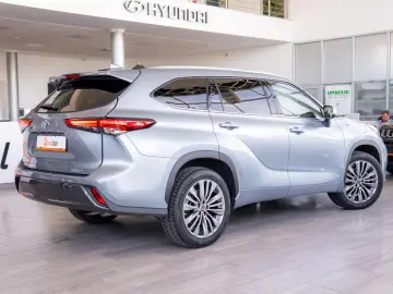 Toyota Highlander 2.5 HIBRID