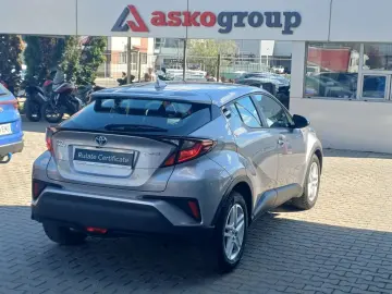 Toyota C-HR 1.8 Hybrid 122 CP CVT