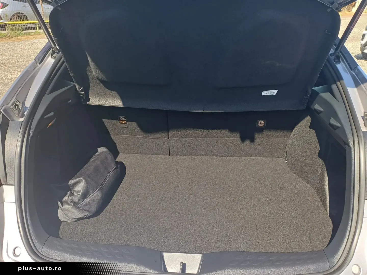 Toyota C-HR 1.8 Hybrid 122 CP CVT