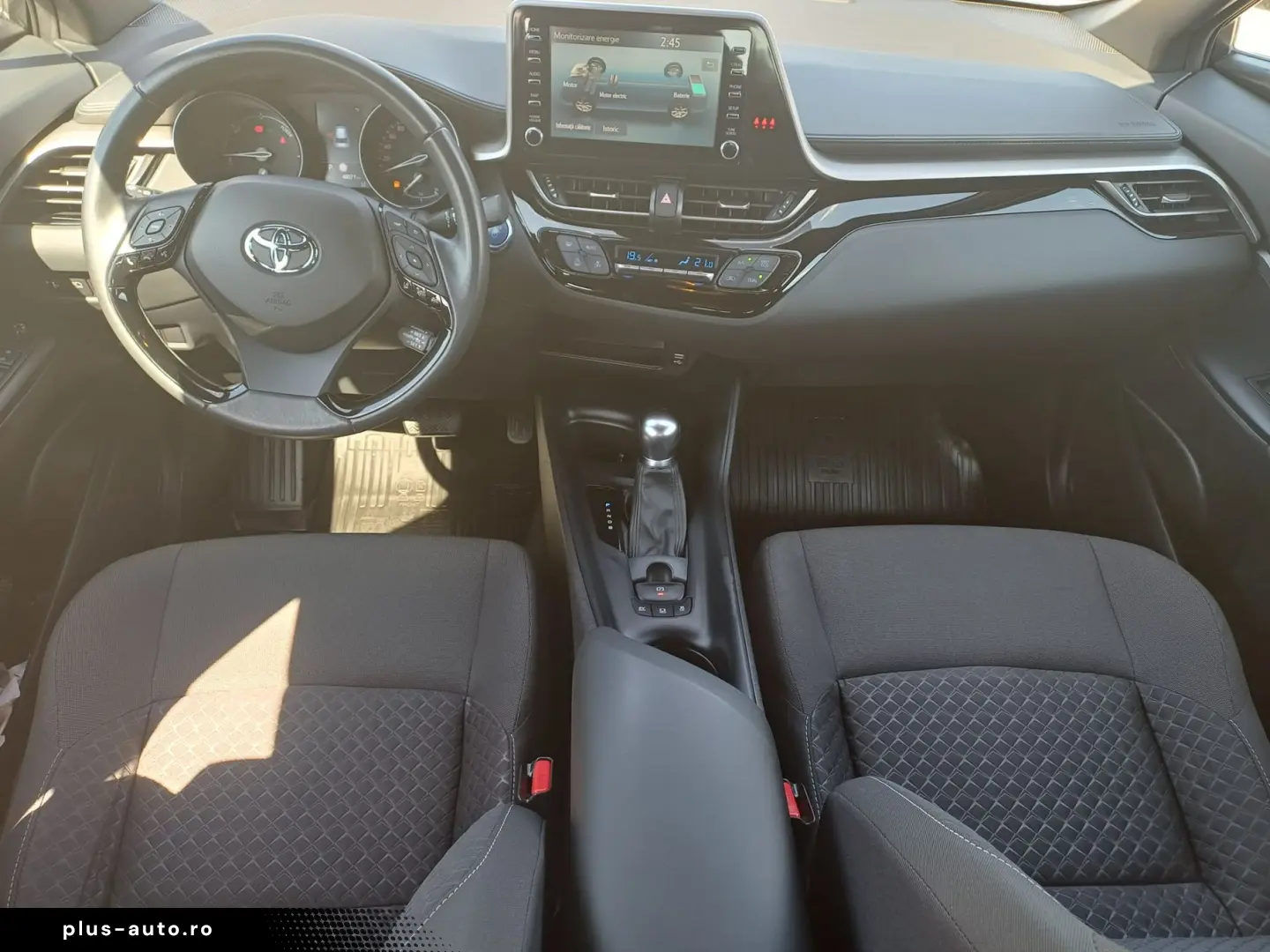 Toyota C-HR 1.8 Hybrid 122 CP CVT