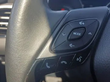 Toyota C-HR 1.8 Hybrid 122 CP CVT