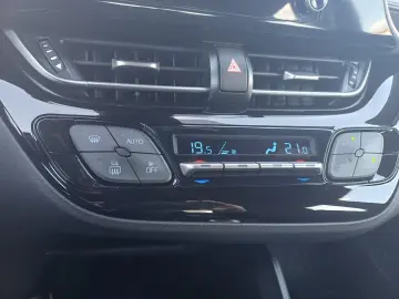 Toyota C-HR 1.8 Hybrid 122 CP CVT