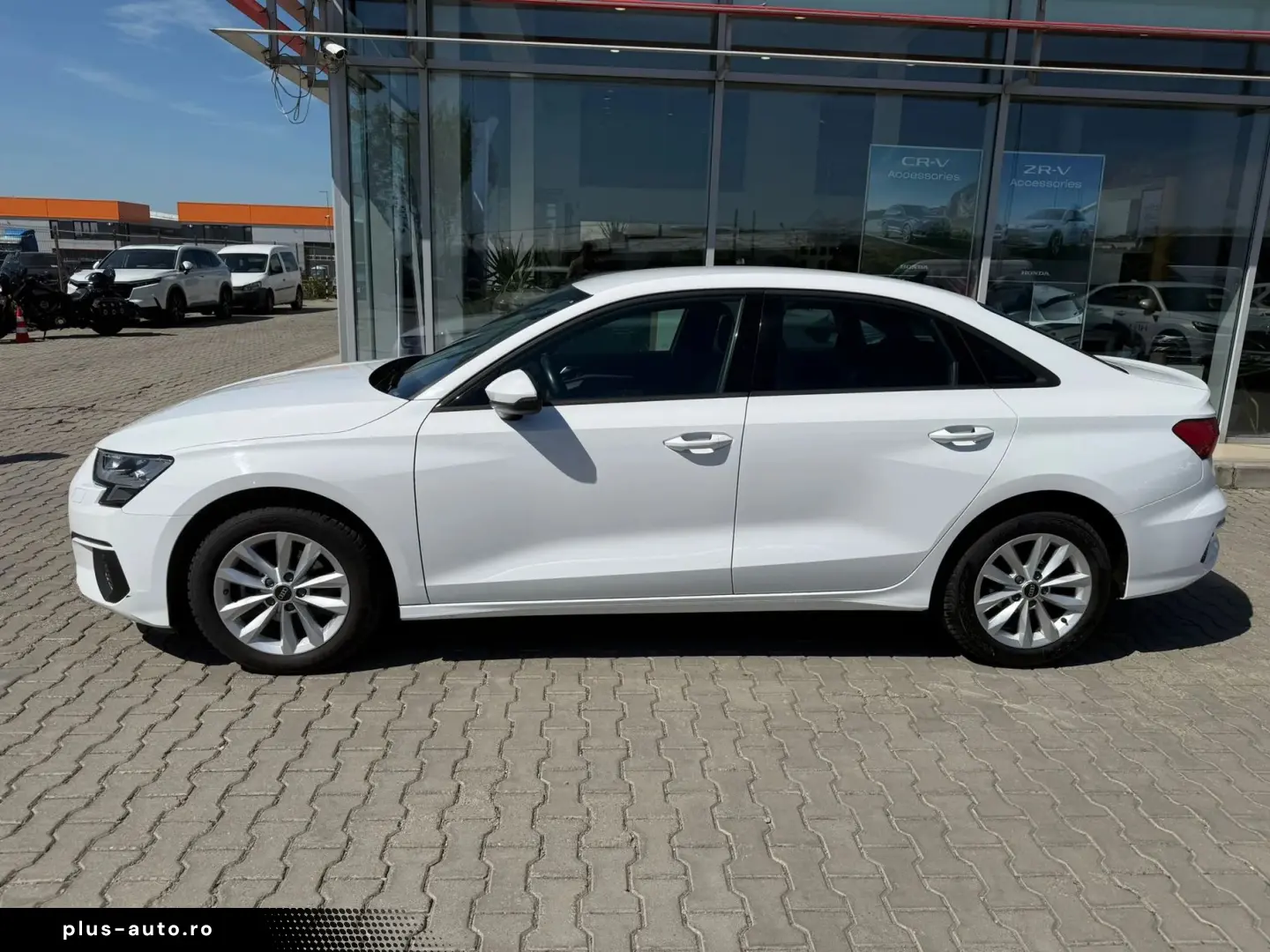 Audi A3 2.0 30 TDI MT