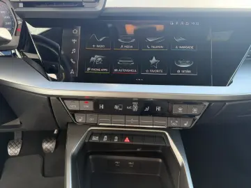 Audi A3 2.0 30 TDI MT