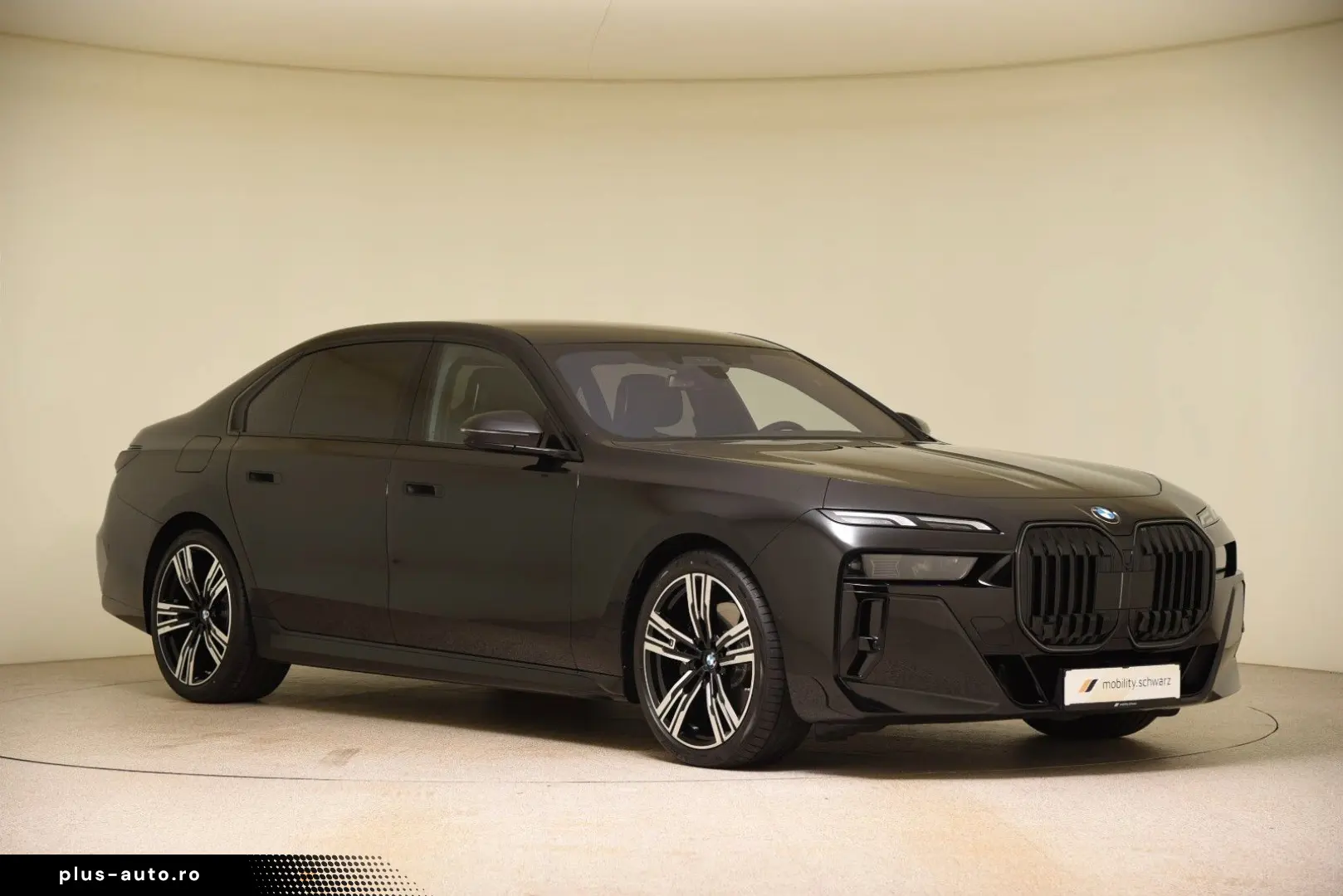 BMW 740d xDrive M Sport Pro - Garantie pana 10 2028