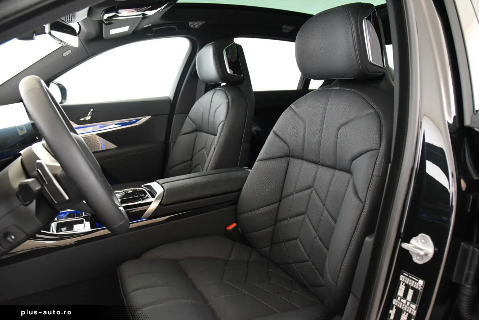 BMW 740d xDrive M Sport Pro - Garantie pana 10 2028