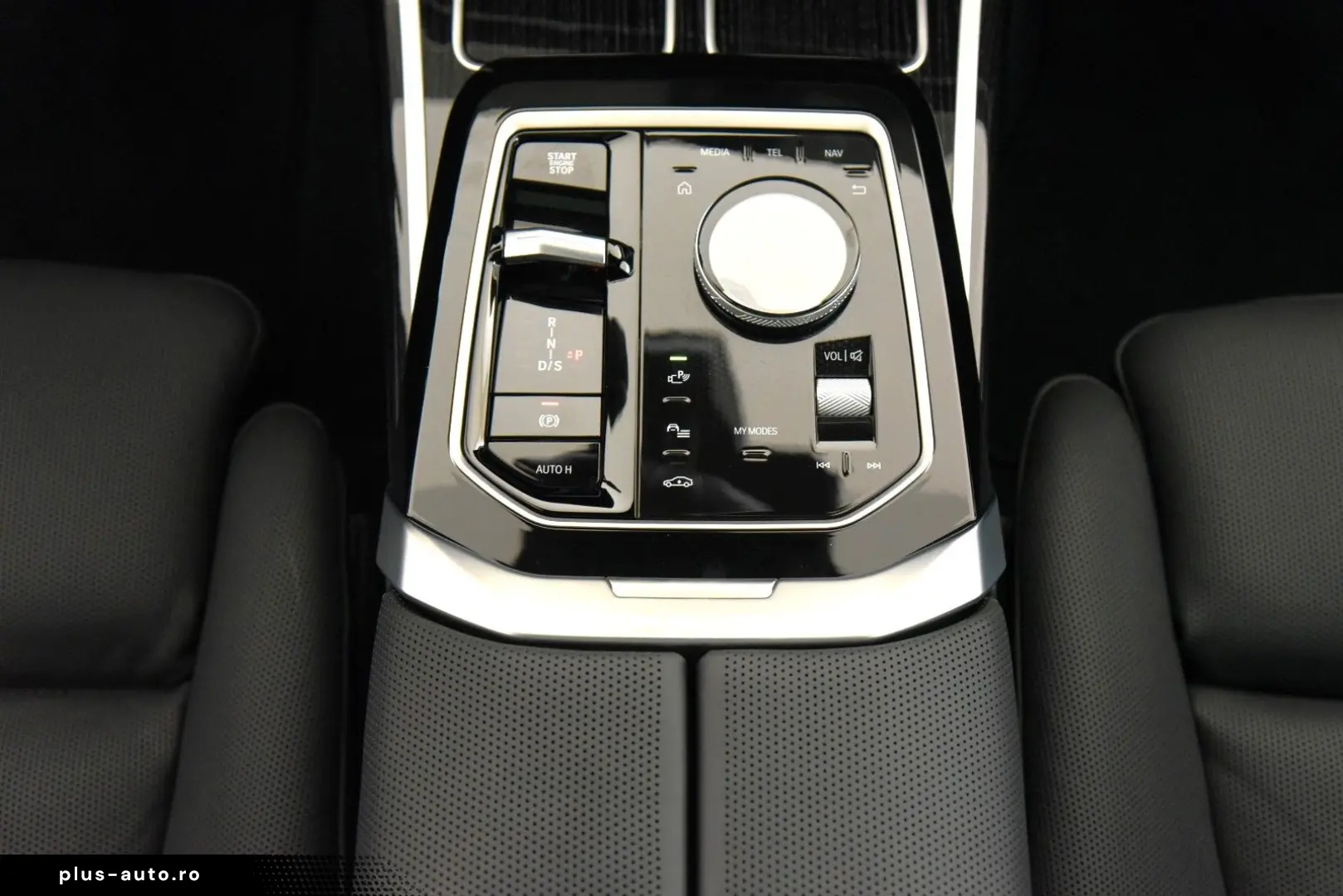 BMW 740d xDrive M Sport Pro - Garantie pana 10 2028