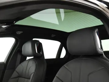 BMW 740d xDrive M Sport Pro - Garantie pana 10 2028