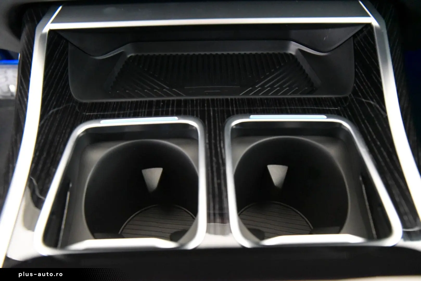 BMW 740d xDrive M Sport Pro - Garantie pana 10 2028