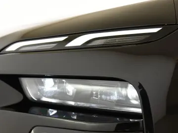 BMW 740d xDrive M Sport Pro - Garantie pana 10 2028