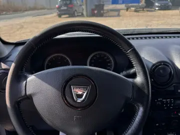 Dacia Duster 2012 1.6L Benzină