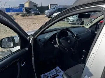 Dacia Duster 2012 1.6L Benzină