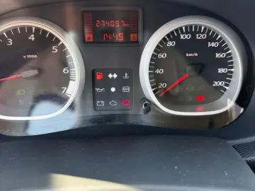 Dacia Duster 2012 1.6L Benzină