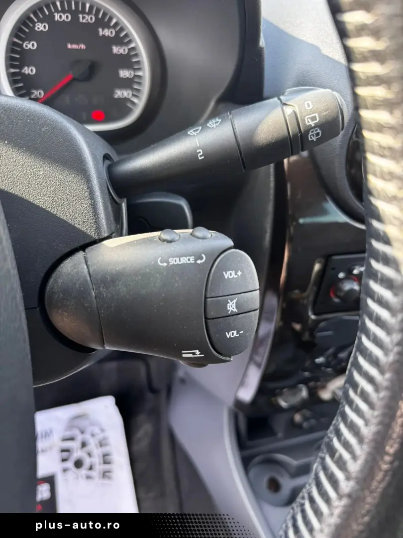 Dacia Duster 2012 1.6L Benzină