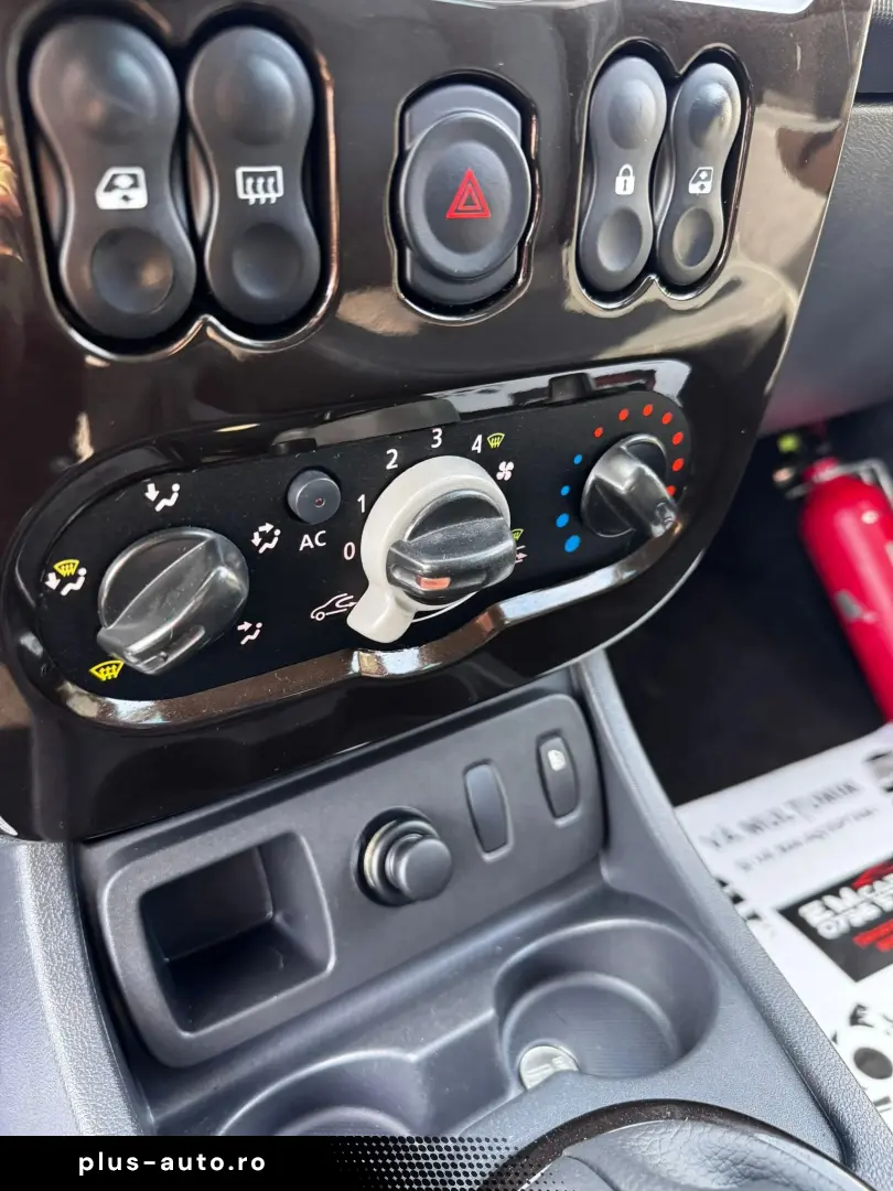 Dacia Duster 2012 1.6L Benzină