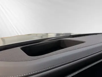 BMW 740d xDrive Autobahnass