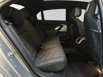 BMW 740d xDrive Autobahnass