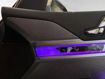 BMW 740d xDrive Autobahnass