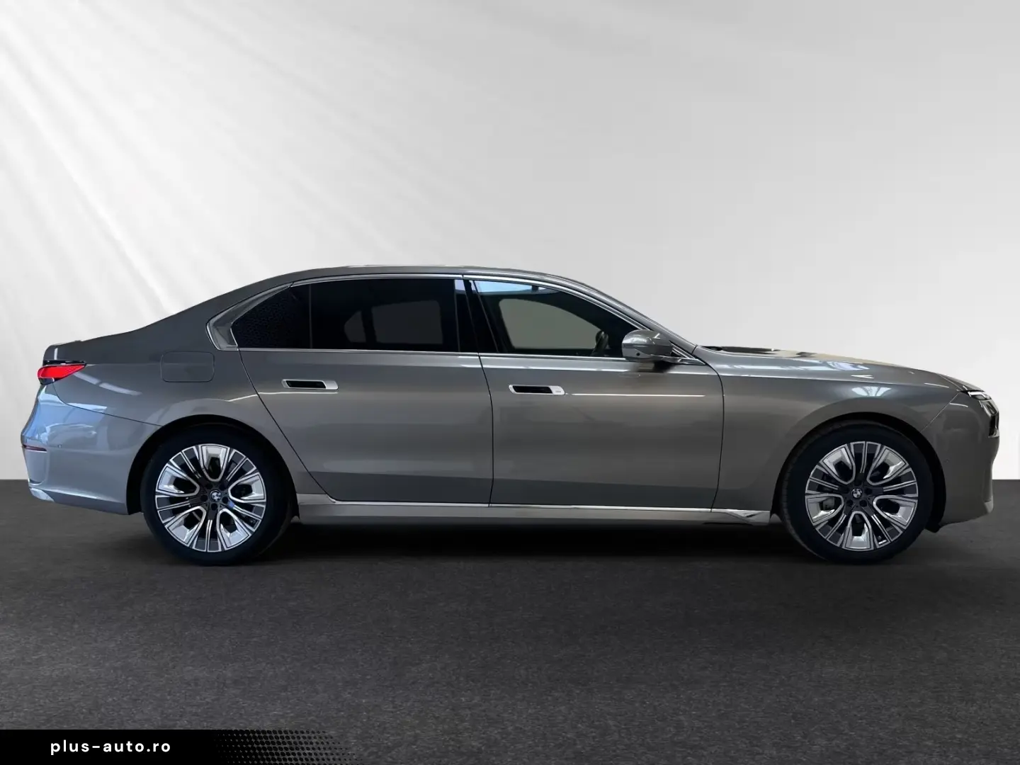 BMW 740d xDrive Autobahnass