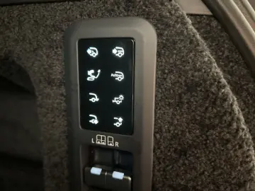 LAND ROVER Range Rover P530 LWB 5-Sitzer Autobiography