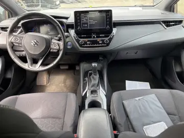 Suzuki Swace 1.8 Hybrid Comfort