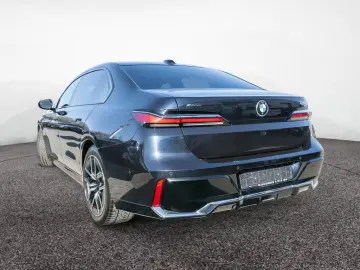 BMW 740d xDrive M-Sport