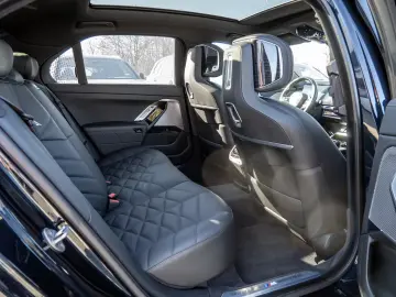 BMW 740d xDrive M-Sport