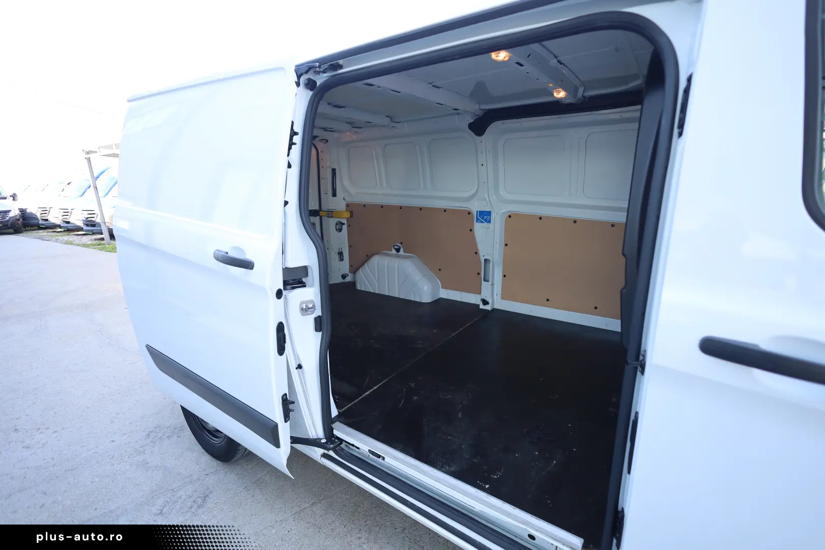 Ford Transit Custom L2H1 2.0 105CP