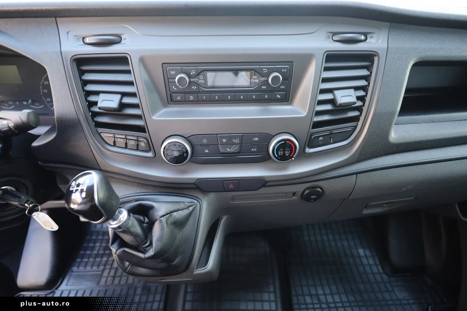 Ford Transit Custom L2H1 2.0 105CP