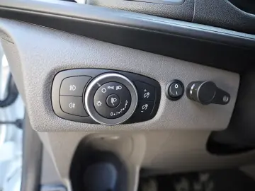 Ford Transit Custom L2H1 2.0 105CP