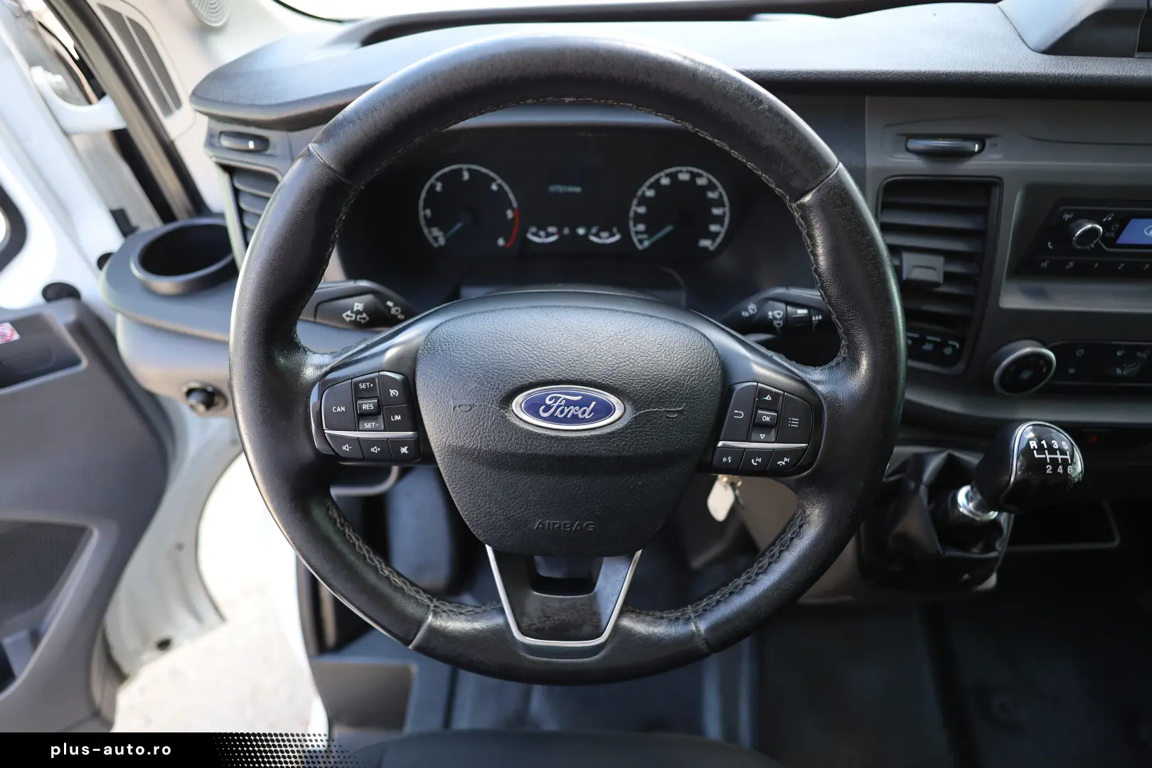 Ford Transit L3H2 2.0D 130CP