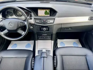 Mercedes E 350CDI 4Matic 7G-tronic Aut. Distronic Navi Xenon