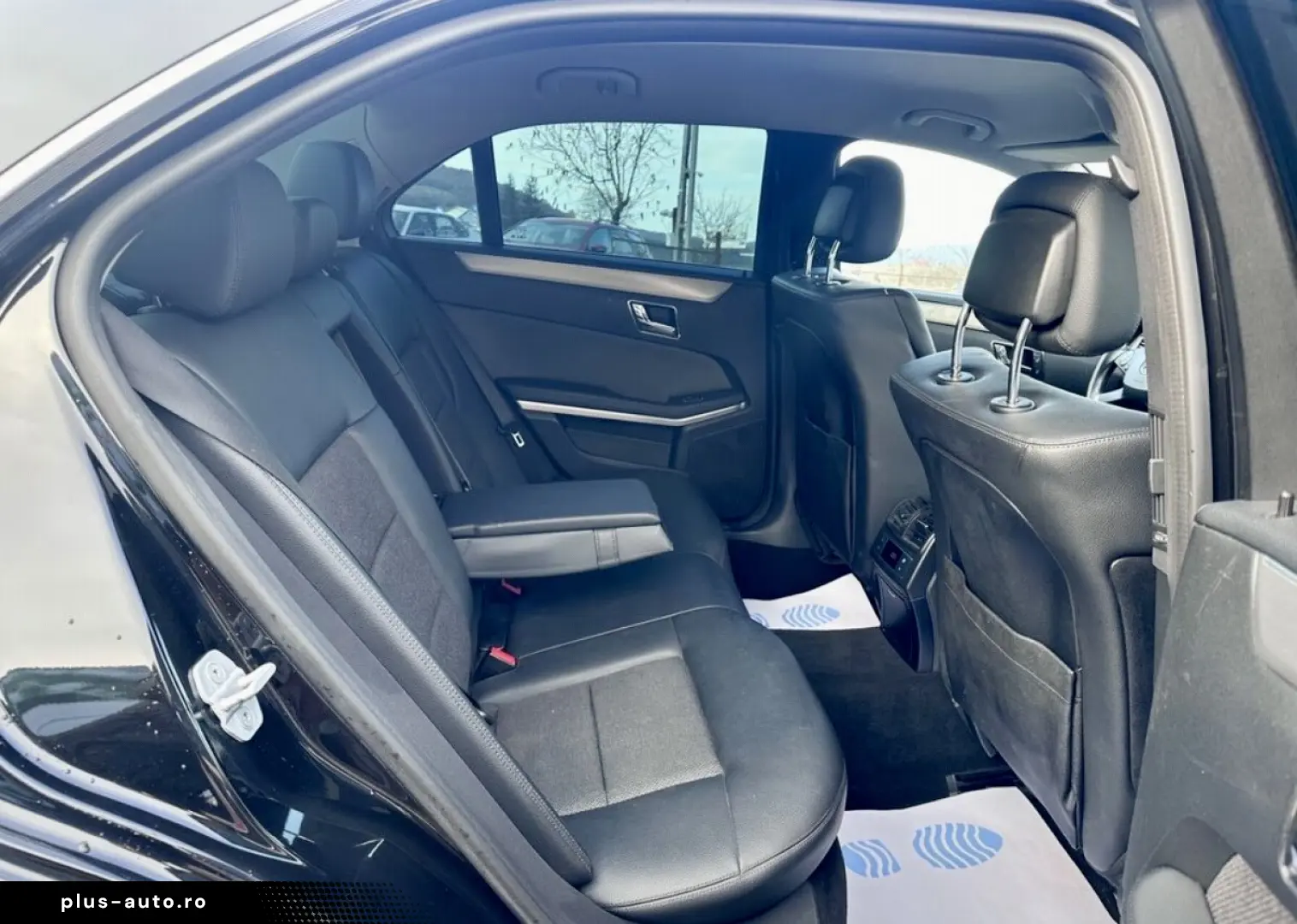 Mercedes E 350CDI 4Matic 7G-tronic Aut. Distronic Navi Xenon