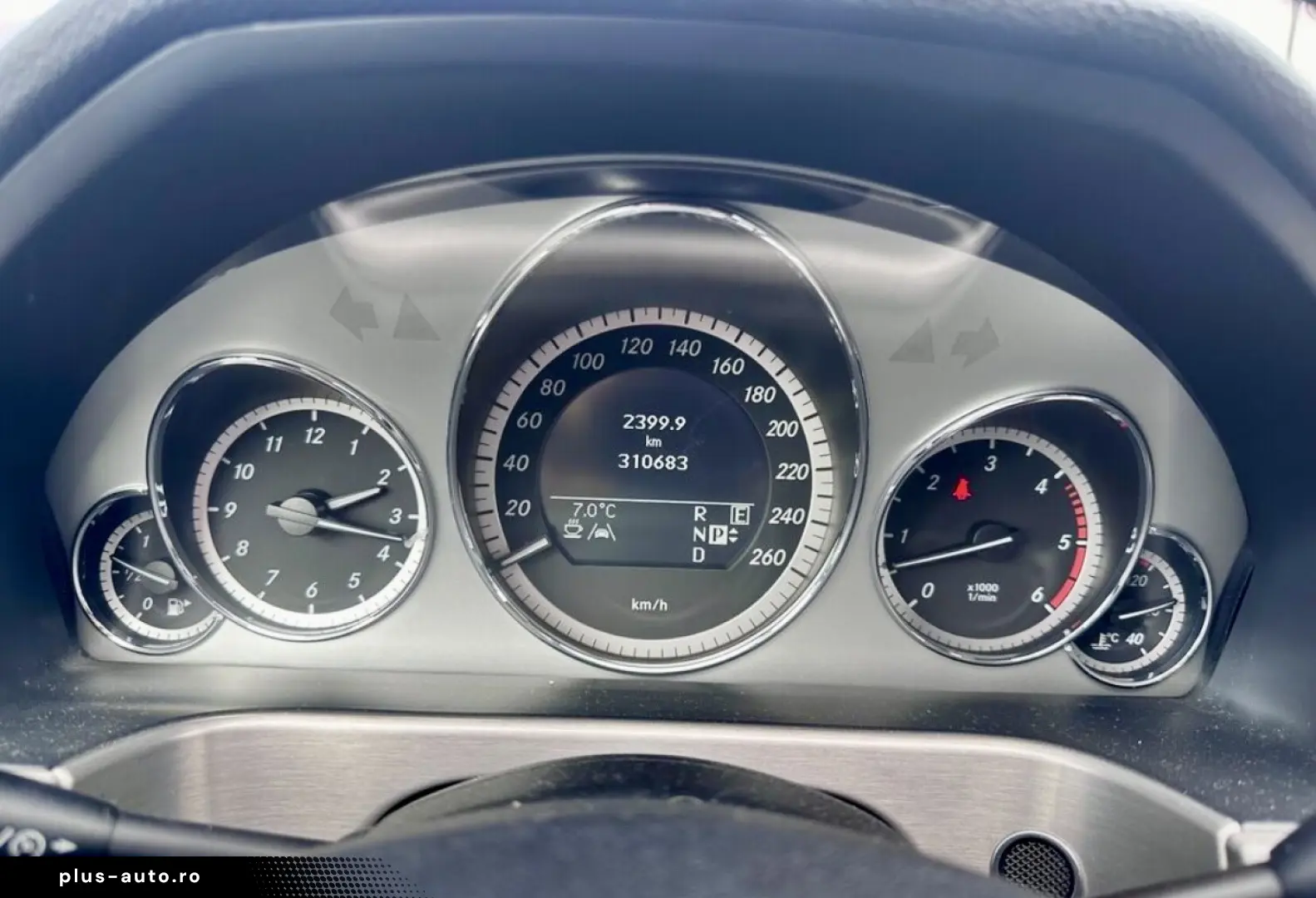 Mercedes E 350CDI 4Matic 7G-tronic Aut. Distronic Navi Xenon