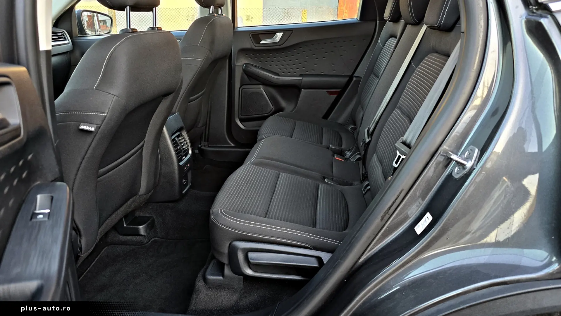 FORD Kuga 4x4 TITANIUM