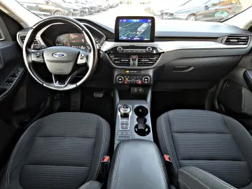 FORD Kuga 4x4 TITANIUM