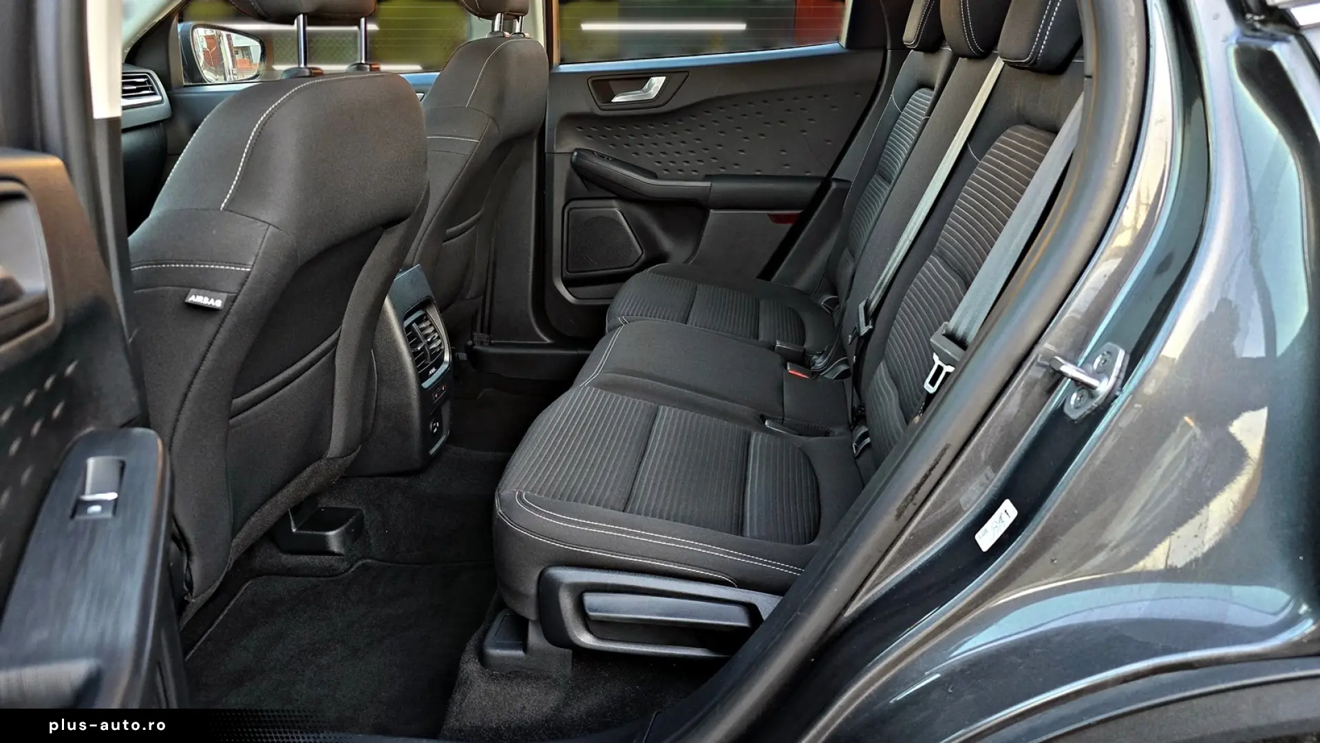 FORD Kuga 4x4 TITANIUM
