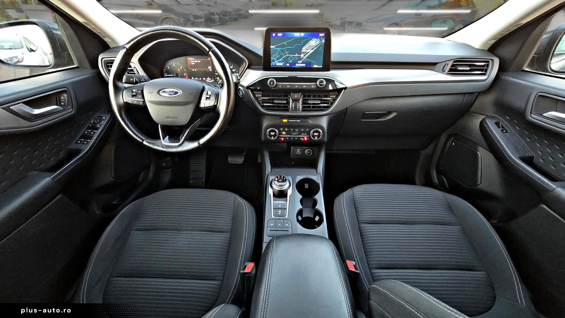 FORD Kuga 4x4 TITANIUM
